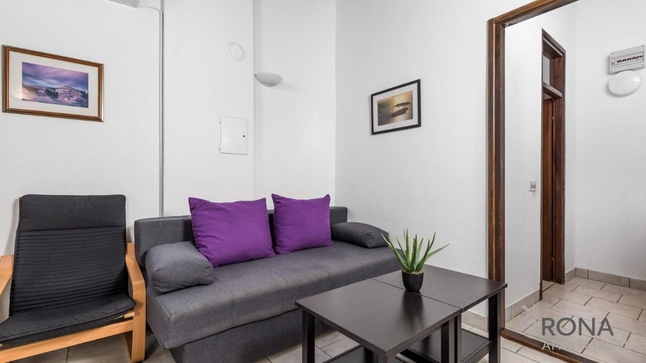 Rona Holiday Home Ana Porec Exterior photo