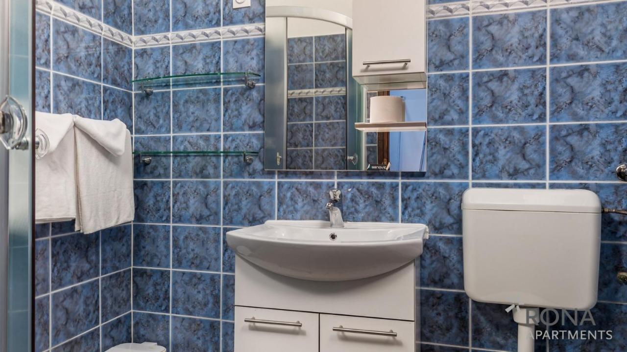 Rona Holiday Home Ana Porec Exterior photo